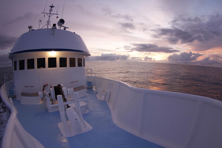 argo | 船宿预订 - 趣潜船宿