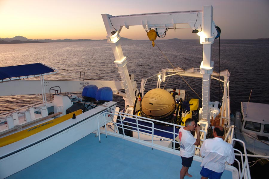 argo | 船宿预订 - 趣潜船宿